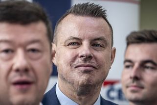 Už se tu zase roztahujete. Vládní protiněmecké řeči prosakují do společnosti