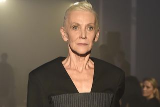 To bylo drama! Nejstarší českou modelku Hanu Janatu nechtěli Američané pustit na své území