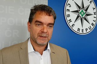 „Chtěl jsem jít příkladem.“ Krajský policejní šéf přednostně dostal vakcínu - Seznam Zprávy