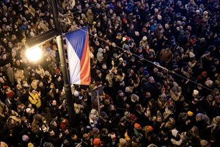 Čech Čechovi vlkem. V nedůvěře svým vlastním lidem trháme rekordy - Seznam Zprávy