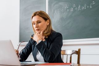 KVÍZ: Zvládli byste dokončit „pedák“? Otestujte znalosti, které potřebují budoucí učitelé
