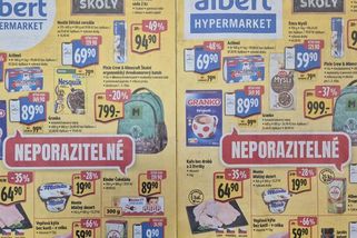 Jeden batoh, tři ceny. Albert uváděl stejný produkt s výrazně rozdílnou původní cenou - Novinky