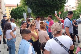 Policie řeší potyčku, k níž mělo dojít mezi romskými a ukrajinskými dětmi v Přerově - Novinky