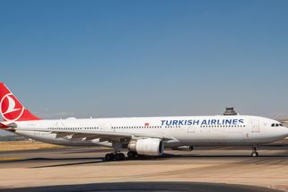 Let z Bruselu těsně před startem zrušili a cestující nechali vystoupit. Pilot byl opilý - Novinky