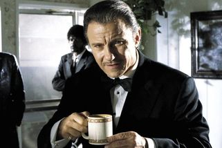 Kontroverzní návrat kultovních filmařů. Tvůrci Pulp Fiction a Vrány natočí své epiky pomocí AI