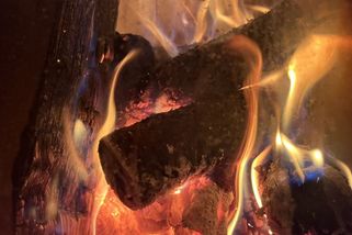 Kotel na dřevo, který vám vláda nezakáže? Zjistili jsme, jaké jsou možnosti