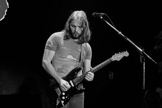 Legendární Stratocaster je umělecké dílo. Soudní rozhodnutí může otřást trhem s kytarami | Headliner