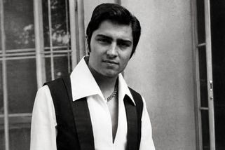 Ve Světácích se jen mihl, Karlínu dal 30 let. Karel Bláha po konci sedával naproti divadlu a tesknil - Médium.cz