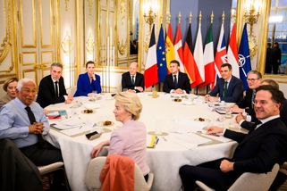 Evropští lídři jednali o Ukrajině. Vyslání vojáků je nevhodné, řekl Scholz - Seznam Zprávy