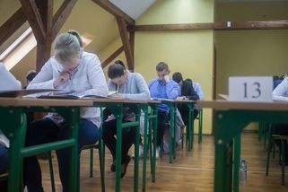 Kvíz: Zvládli byste dnes maturitu? Pokud nedáte 7/10, skončili byste jen se základkou