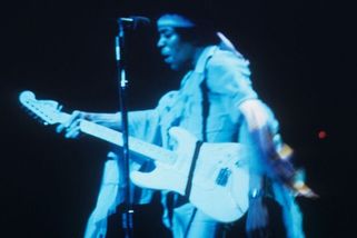 Jimi Hendrix je nejlepší kytarista všech dob - Novinky