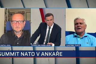 Idiot s klíčem od WC a měření pindíků. Tlustý s Nečasem kritizovali českou zahraniční politiku | CNN Prima News