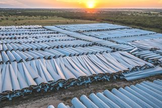 Zelená energie, špinavý problém. Lopatky turbín končí na skládkách po milionech tun