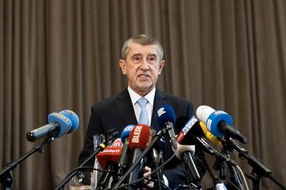 Babiš odmítl duel v České televizi. Pozvání platí, zní z Kavčích hor - Seznam Zprávy