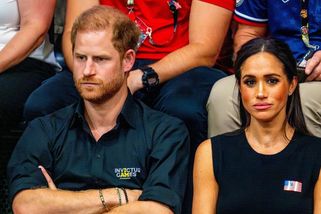 Nenávist vůči Meghan roste, čelí dalším obviněním. Dokonce se měla zajímat o to, kolik by vydělala na rozvodu s Harrym - Super.cz
