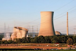 Kvůli vysokým teplotám ve Francii odstavili tři reaktory, u osmi snížili výkon - Seznam Zprávy