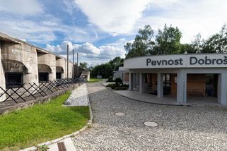 Tvrz v Dobrošově skrývá unikát. Vznikl, když se plakalo a střílelo - Seznam Zprávy