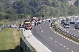 Autobus s polskými poutníky sjel v Chorvatsku ze silnice, 12 mrtvých - Novinky