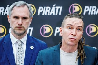 Opozice chce Babišovy voliče. Piráti sází na to, že se poučili z chyb - Seznam Zprávy