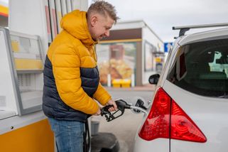 Palivo dražší o 11 Kč za litr, píší média: Realita u stojanu bude od roku 2028 jiná, Češi se ale na zdražení musí nachystat