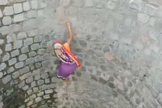 Bez jištění do hluboké studny pro trochu vody. Realita běžného dne v Indii - Seznam Zprávy