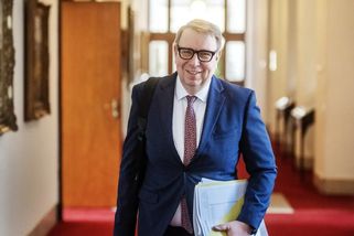 První změny důchodů se blíží. Senioři čekají, co přinese Juchelkova novela
