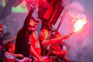 Slavia má problém. Prohru s Vlašimí zastínil protes fanoušků proti vedení