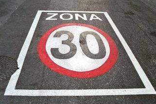 Plošná třicítka by Pražanům pomohla lépe žít. Dnes...