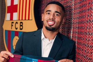Barcelona přivedla útočníka Arsenalu. Gabriel Jesus podepsal tříletou smlouvu