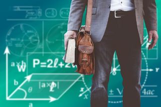 Provokace veřejnosti: Zveřejnění průměrného platu učitelů