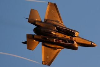 Omezení schopností F-35 na dálku hrozí, Izrael se mu vyhnul - Novinky