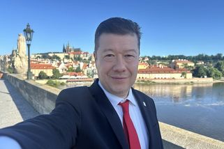 Neuvěřitelný Okamura: Ukončeme už ukrajinské zlodějské podvodníky