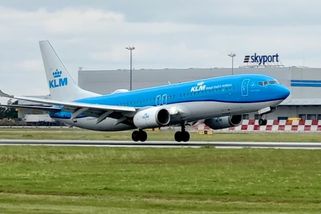 Nečekaný odskok při přistání Boeingu 737 | Runway