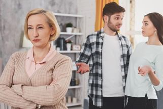 Matka i tchyně se mi do všeho pletou. Manžel jich má taky plné zuby. Jak jim říct, že jsme dospělí? - Proženy.cz