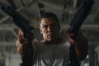 Reacher nemluví, nýbrž jedná. Trailer na akční pecku s nástupcem Arnolda je nejstylovějším klipem roku