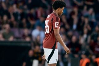 Pár sekund ve hře a červená. Sparťanský mladík prožil šílený debut - Sport.cz