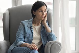 Eliška (58): Starý kuchařský kufr měl být dárkem. Synovec se místo poděkování zeptal na obálku - Médium.cz