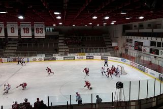 Hokejové Pardubice byly jen naleštěná bída. Finále prohrály zaslouženě - Médium.cz