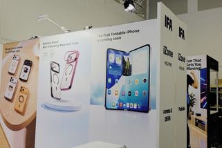 IFA 2026: Takto bude vypadat skládací iPhone. Novinky ho natočily ještě před premiérou