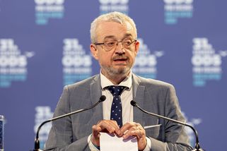 Za porážku slepice před soud? Poslanec Benda varuje před tresty za zabíjení zvířat