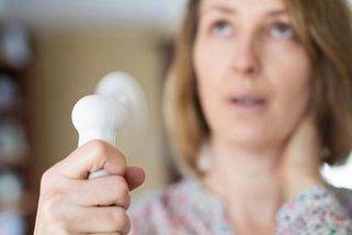 Návaly horka může způsobit menopauza, stres i štítná žláza. Jak je zvládat? - Zdraví.euro.cz