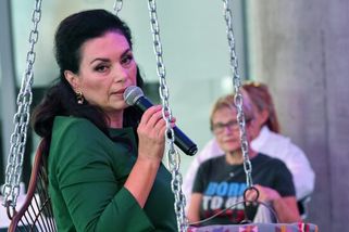Co jiného čekat od exkandidátky za komunisty a dez...