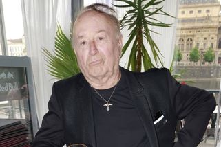 Petr Janda utekl z narozenin Bohdalové. S některými hosty odmítám být v jedné místnosti, přiznal otevřeně