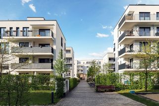Komentář: Jeden platí daň za dům 1000, druhý za stejný pětkrát tolik. Proč? - Seznam Zprávy