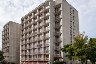 Byty pro mladé nebudou, Hradec chce bývalou ubytovnu zdravotníků prodat