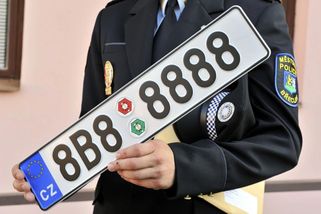Registrační poplatky citelně zdraží, připlatí si motorkáři či majitelé vozíků