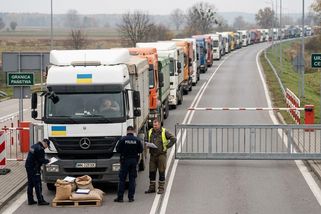 Brusel tlačí na Varšavu. Embargo na ukrajinské potraviny rozděluje Evropu