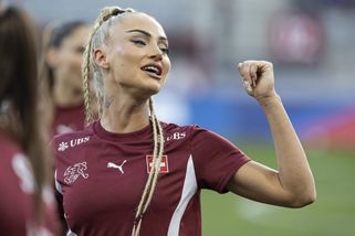 Na patnáctileté chlapce nestačily, teď je prověří Češky. Na Alishu a spol. ale vyprodáno není