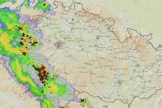 Extrémní deště na jihu Čech. Za hodinu spadlo 105 mm srážek - Novinky