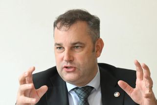 Šéf Národní rozpočtové rady Hampl k návrhu rozpočtu: Nedává smysl tloustnout, abychom pak hubli - Echo24.cz